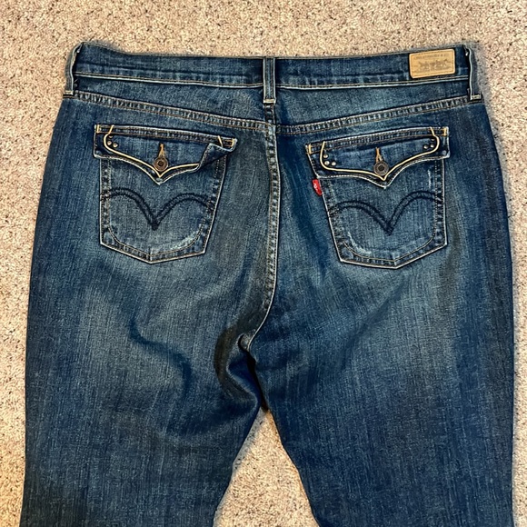 Levi’s Boot Cut 515 Jeans - Picture 4 of 6